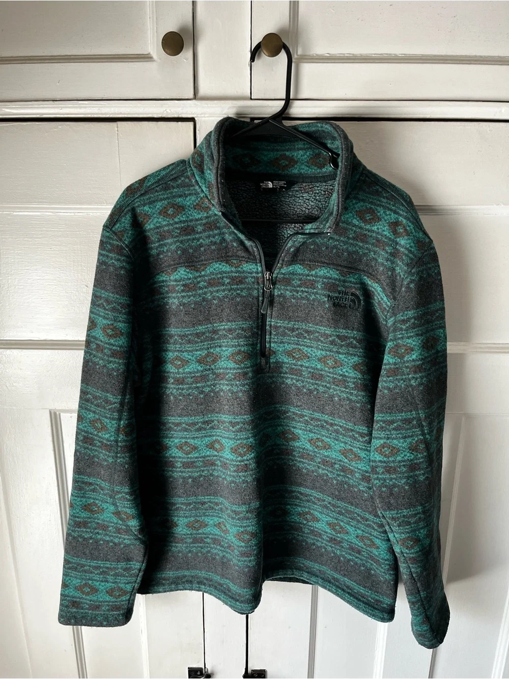 The North Face Zip-Up Sweater in Teal and Charcoal Pattern - Men’s Size XL